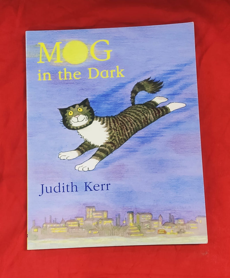 Mog in the Dark | Story Book with Big Pictures and Little Text | For 3-5 Years Old | Paperback | SKU: 2405_101_A108