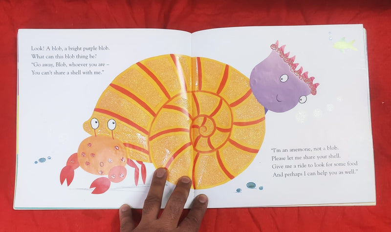 Sharing a Shell | Story Book with Big Pictures and Little Text | For 3-5 Years Old | Paperback | SKU: 2405_101_A107