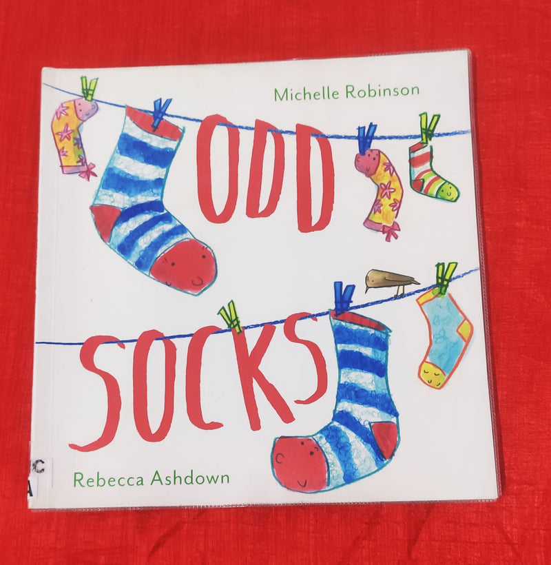 Odd Socks | Story Book with Big Pictures and Little Text | For 3-5 Years Old | Paperback | SKU: 2405_101_A105